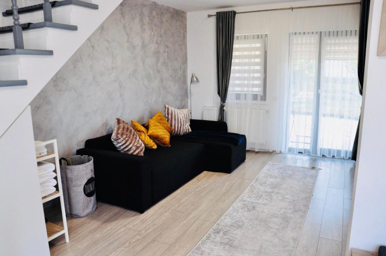 Willa Ipotexas House I Ipotesti  Zewnętrze zdjęcie